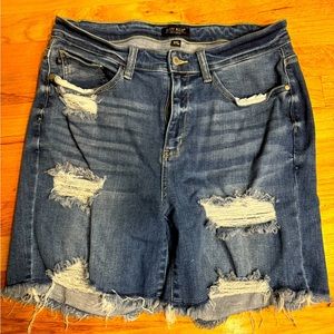 Judy Blue 1XL shorts